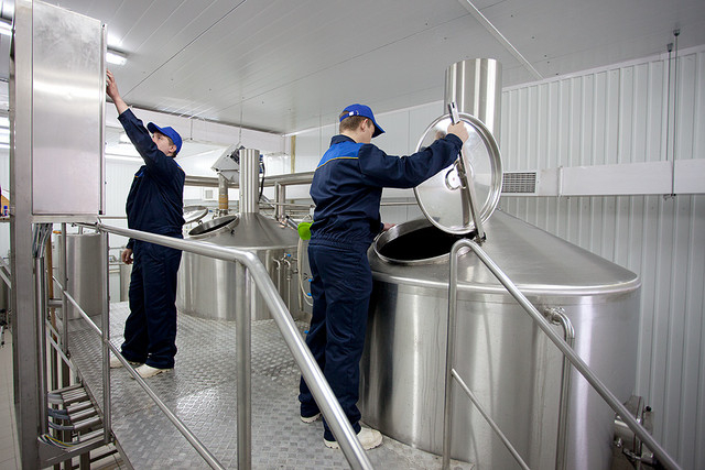 Destila dokončila pivovary v Rusku a plánuje další