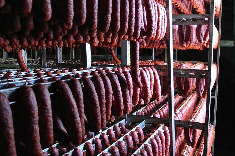 Krahulík-Masozávod Krahulčí měl loni vyšší tržby i zisk