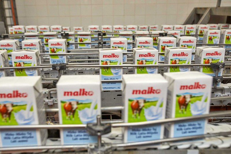 Čína sníží maximální clo na dovoz mléčných produktů z EU