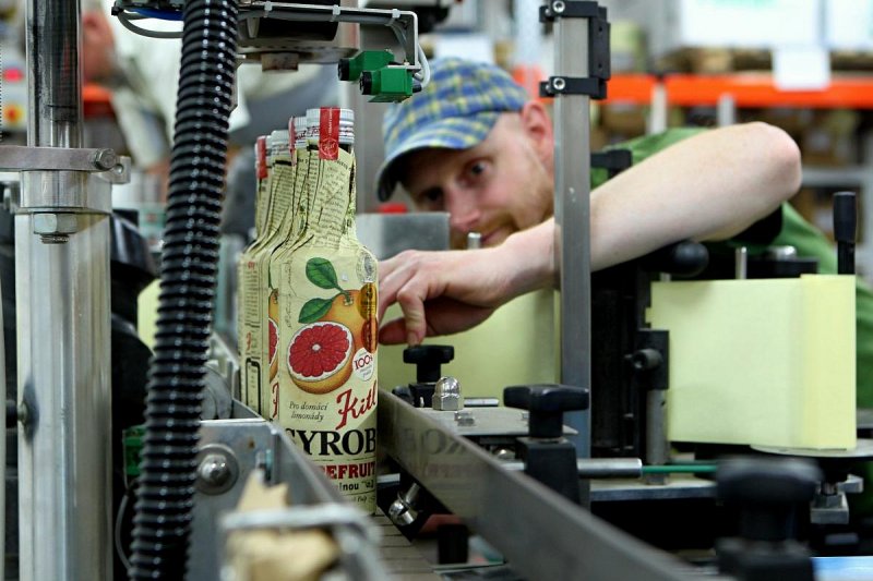 Výrobce sirupů Kitl z Liberce chce uspět v Německu, výrobě pomáhají i roboti