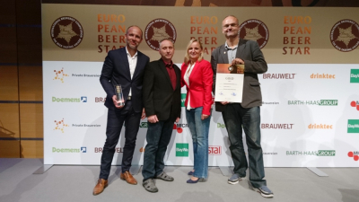 Vítězné pivo Urpiner z Banské Bystrice a jeho hrdí tvůrci 