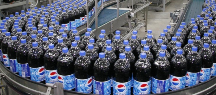 Firmě PepsiCo stoupl čtvrtletní zisk, tržby překonaly odhady