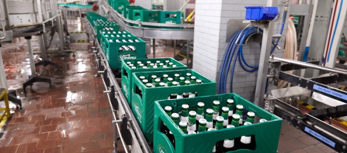 Heinekenu klesl provozní zisk, akcie kvůli maržím oslabují