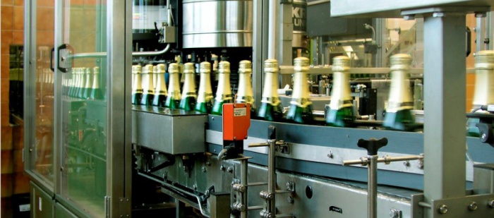 Bohemia Sekt připravuje modernizaci linky na výrobu Bohemia Sekt Prestige