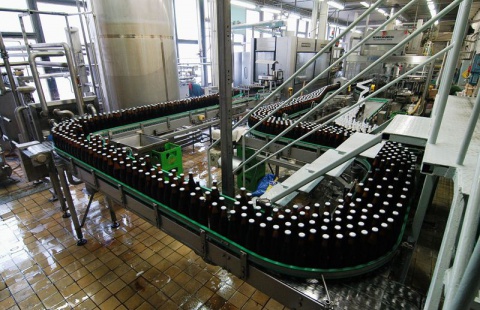 Produkce pivovarů klesla o 40 procent, svaz chce přímé náhrady škody