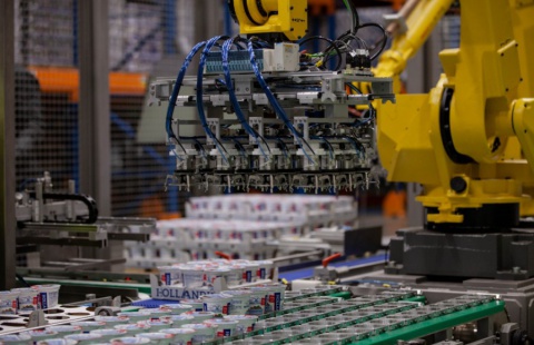 Mlékárna Hollandia omezuje u svých výrobků využití plastů
