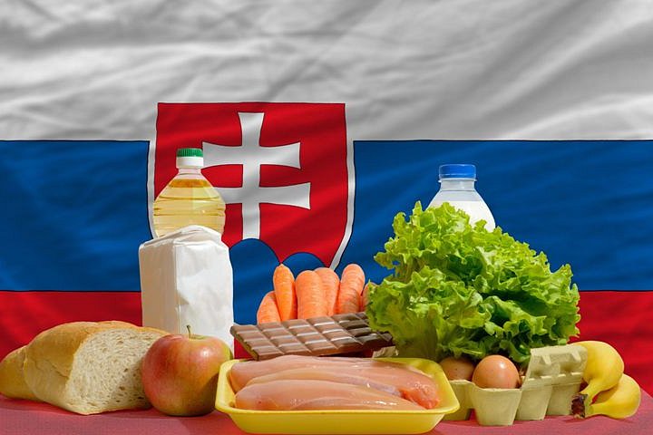 Slovenští zemědělci nezopakovali rekordní zisk, dařilo se naopak potravinářům