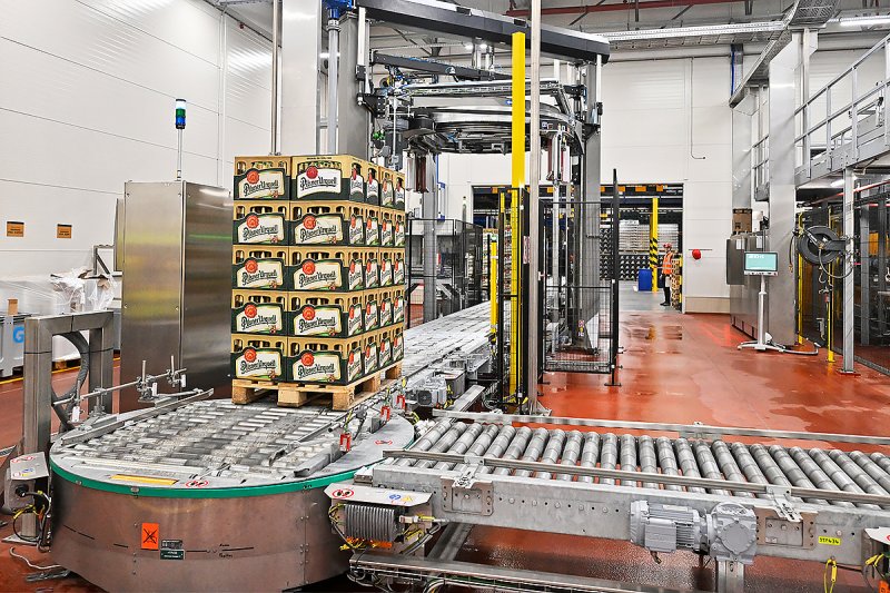 Prazdroj dokončil automatizovaný sklad pro 50 milionů piv, stál 1,4 miliardy korun